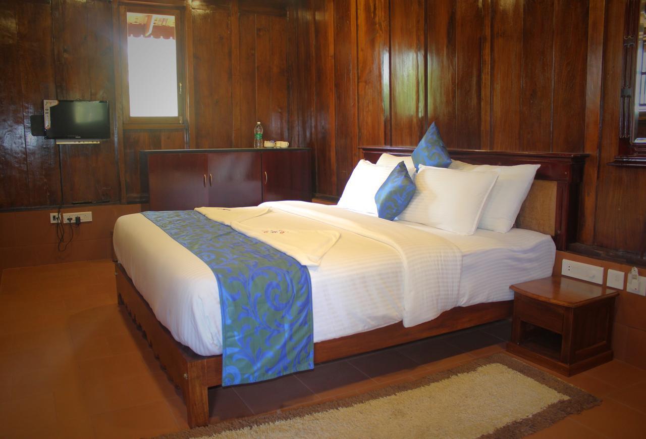 Kalppavanam Heritage Resort Thekkady Exteriér fotografie